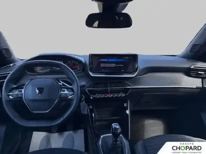 Photo 11 Peugeot 2008  PureTech 100 S&S BVM6