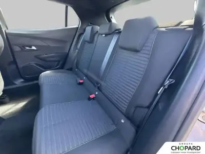 Photo 17 Peugeot 2008  PureTech 100 S&S BVM6