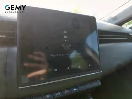 Photo 23 Renault Clio  Blue dCi 85