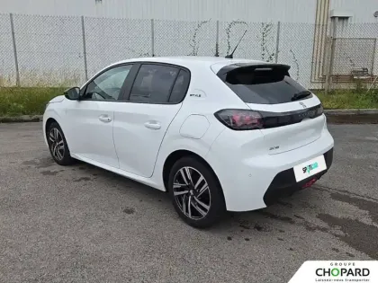 Photo 34 Peugeot 208  PureTech 75 S&S BVM5