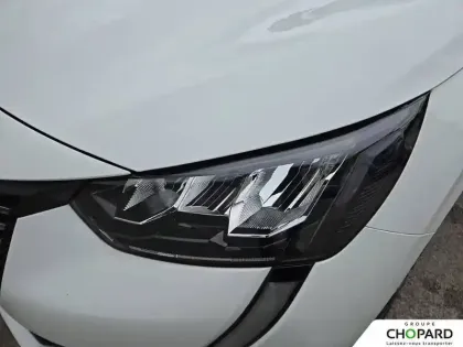 Photo 26 Peugeot 208  PureTech 75 S&S BVM5