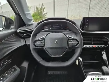 Photo 15 Peugeot 208  PureTech 75 S&S BVM5