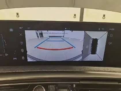 Photo 57 Peugeot 5008  Hybrid 136 e-DCS6