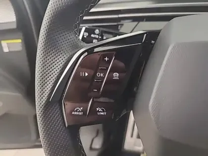 Photo 62 Peugeot 5008  Hybrid 136 e-DCS6