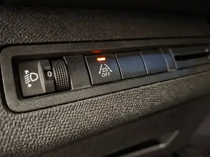 Photo 18 Peugeot 3008  BlueHDi 130ch S&S EAT8