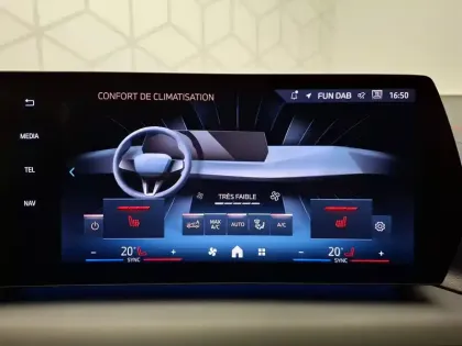 Photo 18 BMW Serie 2 Gran Coupe 223 xDrive 218 ch DKG7