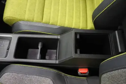 Photo 76 Renault 5 Renault  E-Tech Electrique 10 ch autonomie confort