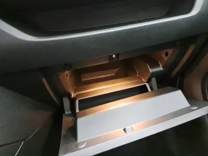 Photo 38 Renault Zoé Gén. I (B10) Ph2 NG Evolution 5