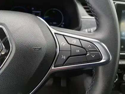 Photo 30 Renault Zoé Gén. I (B10) Ph2 NG Evolution 5