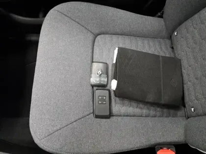 Photo 37 Renault Zoé Gén. I (B10) Ph2 NG Evolution 5