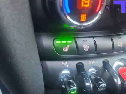 Photo 24 Mini Mini Hatch 3 Portes Cooper 136 ch DKG7