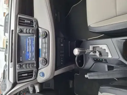 Photo 12 Toyota Rav4 Gén. IV Ph2 Evo Lounge 5