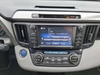 Photo 13 Toyota Rav4 Gén. IV Ph2 Evo Lounge 5