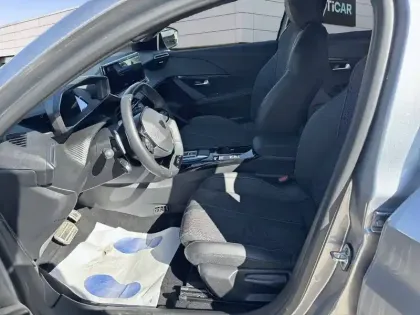 Photo 9 Peugeot 208 Gén. II Ph2 GT 5