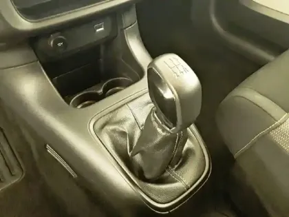 Photo 34 Citroën C3 Gén. III Ph1 Feel Business 5