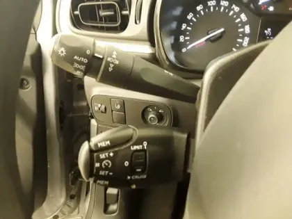 Photo 41 Citroën C3 Gén. III Ph1 Feel Business 5