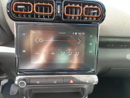 Photo 14 Citroën C3 Aircross  BlueHDi 100 S&S BVM6