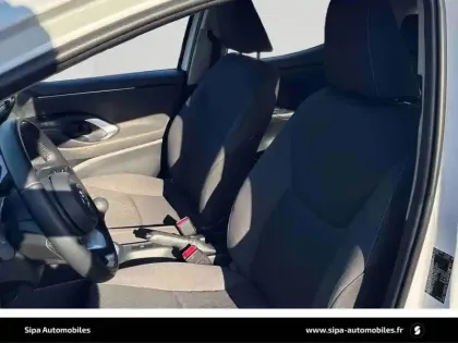 Photo 11 Toyota Yaris Gén. IV Ph1 Design 5