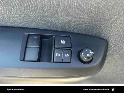 Photo 23 Toyota Yaris Gén. IV Ph1 Design 5