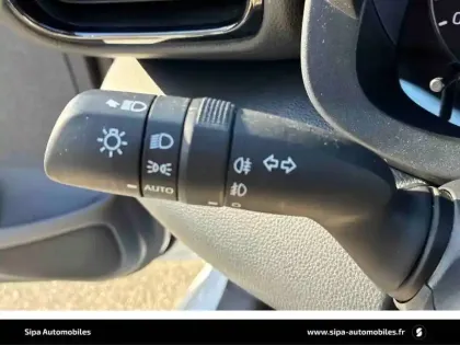 Photo 21 Toyota Yaris Gén. IV Ph1 Design 5