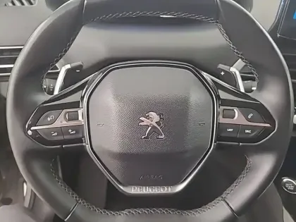 Photo 8 Peugeot 3008  Hybrid 225 e-EAT8