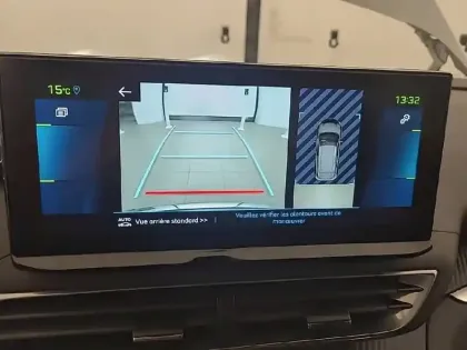 Photo 17 Peugeot 3008  Hybrid 225 e-EAT8