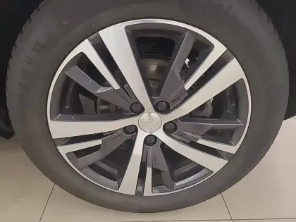 Photo 12 Peugeot 3008  Hybrid 225 e-EAT8