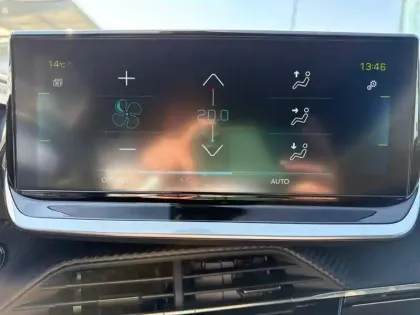 Photo 21 Peugeot 2008 Gén. II Ph1 NG GT Pack 5