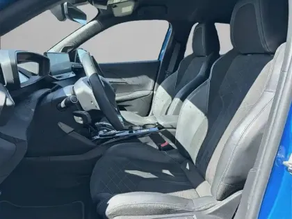 Photo 10 Peugeot 2008 Gén. II Ph1 NG GT Pack 5