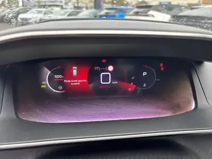 Photo 9 Peugeot 208 Gén. II Ph1 NG GT 5