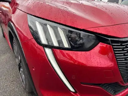 Photo 15 Peugeot 208 Gén. II Ph1 NG GT 5