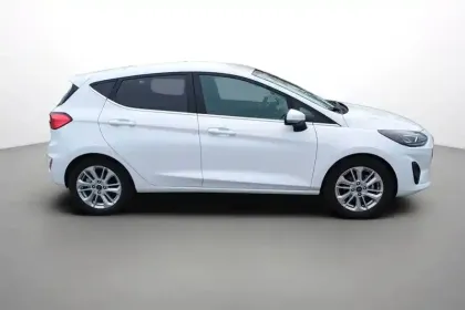 Photo 6 Ford Fiesta Gén. V Ph2 Titanium Business 5