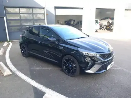 Photo 6 Renault Clio  E-Tech full hybrid 145 ch GSR2