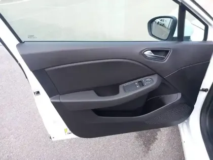 Photo 10 Renault Clio  TCe 90 X-Tronic - 21N