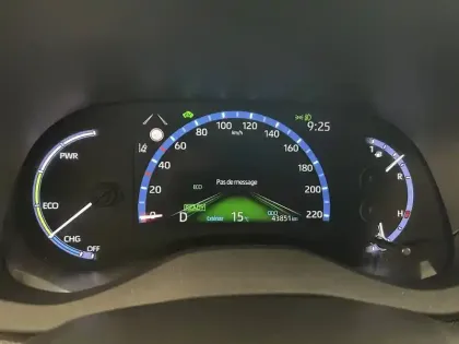 Photo 34 Toyota Yaris  Cross Hybride 116h 2WD