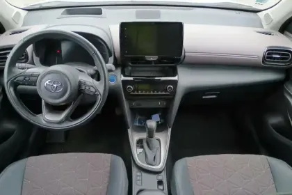 Photo 17 Toyota Yaris  Cross Hybride 116h 2WD