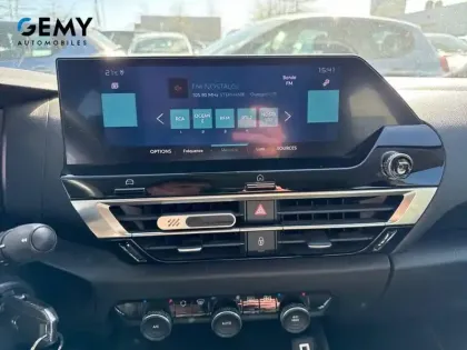 Photo 16 Citroën C4 e- 136 ch Automatique