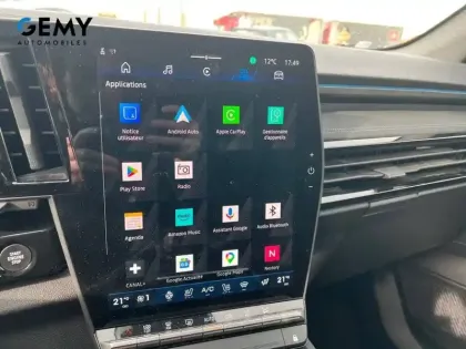 Photo 25 Renault Espace  E-Tech full hybrid 200 GSR2