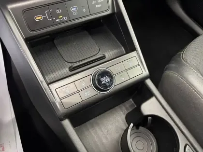 Photo 27 Hyundai Kona  Hybrid 129