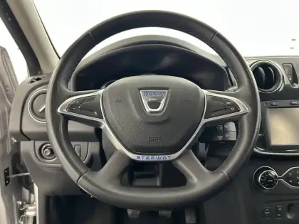 Photo 41 Dacia Sandero  TCe 90 E6C