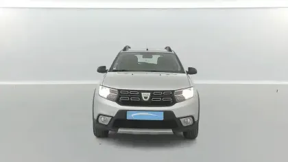 Photo 33 Dacia Sandero  TCe 90 E6C