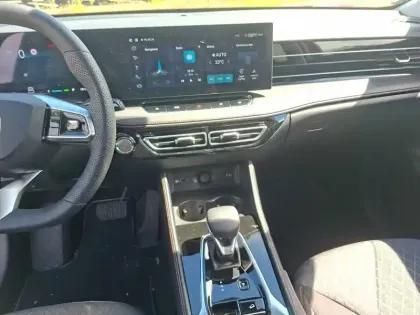 Photo 12 Mg EHS  1.5T PHEV 272 ch