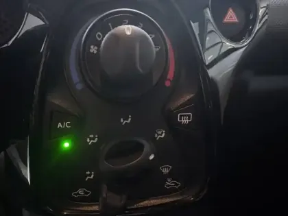 Photo 38 Peugeot 108  VTi 72ch S&S BVM5