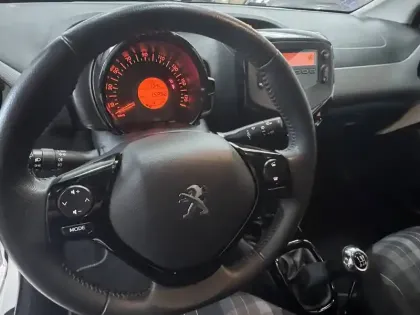 Photo 33 Peugeot 108  VTi 72ch S&S BVM5