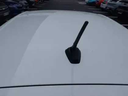 Photo 21 Renault Clio  SOCIETE BLUE DCI 85