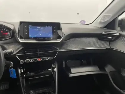 Photo 26 Peugeot 208  PureTech 100 S&S EAT8