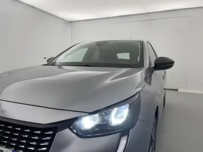 Photo 23 Peugeot 208  PureTech 100 S&S EAT8