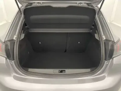 Photo 12 Peugeot 208  PureTech 100 S&S EAT8