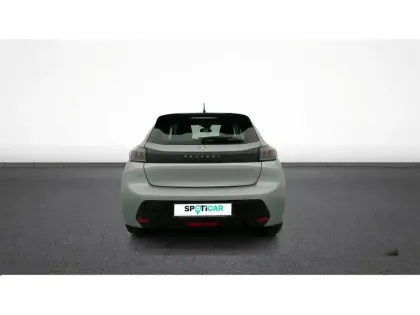 Photo 70 Peugeot 208  PureTech 100 S&S EAT8