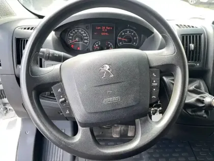 Photo 11 Peugeot Boxer  TOLE 330 L2H2 BLUEHDI 120 S&S